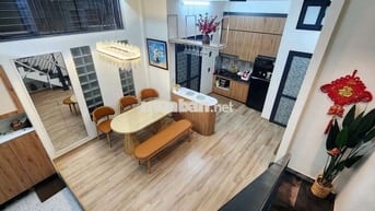 CHÍNH CHỦ BÁN NHÀ 42M2 - CĂN GÓC 2 ĐƯỜNG Ô TÔ - ĐẸP NHẤT PHỐ TRẠM