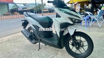 vario 125 2021