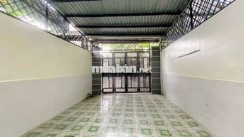 NHÀ MT 3 TẦNG KINH DOANH SÂN RỘNG - ĐƯỜNG 10M KDC SẦM UẤT, THỦ ĐỨC