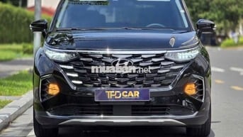 Hyundai Custin Cao Cấp 2.0T 2024 - 24000 km