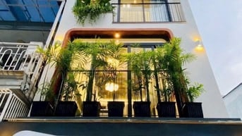 Bán nhanh! Nhà 50m2 Phan Đăng Lưu, P3, Phú Nhuận. Xây 1 trệt 2 lầu, SR