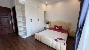 Chính chủ cần bán căn nhà đẹp có thang máy tại đường 43, P. Bình Thuận