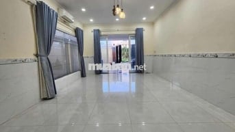 Biệt Thự Sân Vườn MiNi Cho Thuê Giá Tốt .