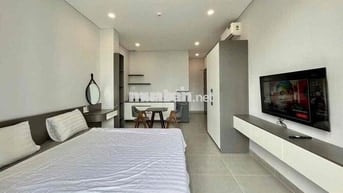 STUDIO BAN CÔNG GẦN BIỂN – TRƯƠNG ĐĂNG QUẾ 🌊
