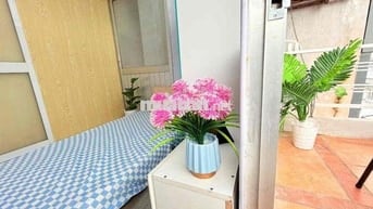 Căn hộ mini Full nội thất 2PN có Ban công cách Sư phạm 400m Quận 5