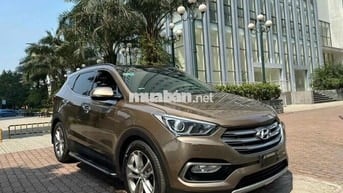 Hyundai Santa Fe 2018 2.2L 4WD Nâu đẹp full option