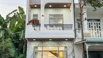 CHỐT-CÓ SỔ - VỊ TRÍ - Nha binh chanh ra gấp so san, sang ten ngay