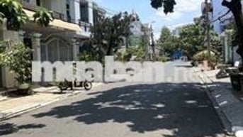 Nhà mặt tiền đường số 5 bình hưng DT 6 x 18m trệt 2 lầu