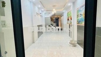 Cho thuê nhà Hẻm xe tải khuông việt, đối diện đầm sen 1 trệt 1 lầu
