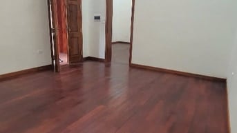 Bán nhà trong biệt thự 48 và 50 phố Hàng Chuối, HBT