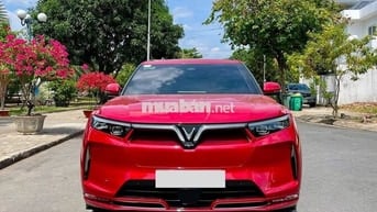 VF9 Plus 2024 màu đỏ lướt 07 ghế vip