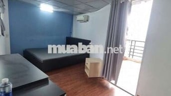 căn hộ full nội thất 40m2 có 1pn riêng ban công , thang máy