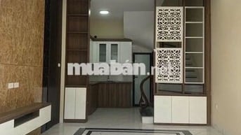 CHO THUÊ NHÀ THẠCH BÀN - NGUYÊN CĂN 5 TẦNG – Ô TÔ TRÁNH – 10TR/THÁNG