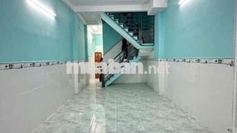 Nhà(4x12m) Ao Đôi 1Lầu sân thượng 2PN 2VS hẻm xe hơi