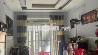 MTKD giáp Lê Văn Quới- DT:4,1x12 - đường xe tải - đúc 2 tầng - Chỉ 4.x