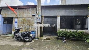 Nhà cấp 4 gác lửng gần chợ Tân Long p. Tân Đông Hiệp Dĩ An