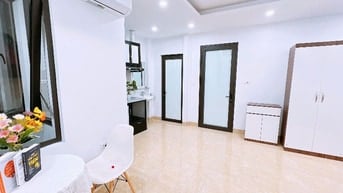  Phòng đơn 30m² – bếp riêng – full đồ 📍 3B ngõ 569 Lạc Long Quân, gần
