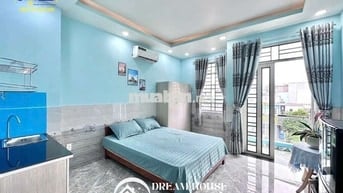 CHDV BAN CÔNG RIÊNG THOÁNG MÁT NHÀ MỚI AN NINH GẦN ĐH CÔNG THƯƠNG