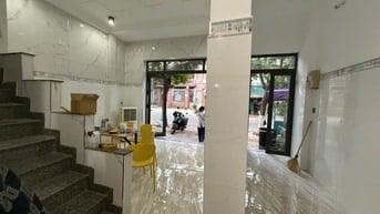 Bán nhà 2 tầng 2 mê đường Phan Bá Phiến- Sơn Trà- Đà Nẵng- gần biển