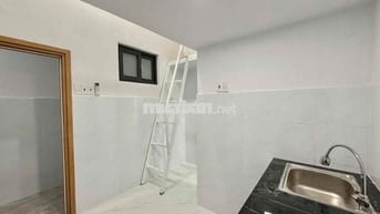Phòng có gác diện tích rộng sạch sẽ mới toanh gần Trung Tâm Quận 5