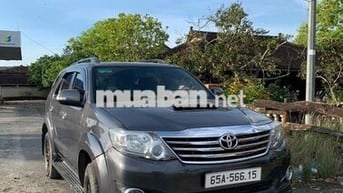 Toyota Fortuner 2015 2.5G 4x2 - 110000 km