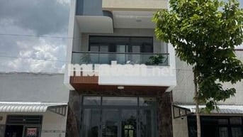 BÁN NHÀ MỚI ĐƯỜNG A4 kdc PHÚ AN 1 trệt 2 lầu giá 5 tỷ 200 triệu