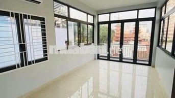 TOÀ NHÀ 5 TẦNG-THANG MÁY- THU NHẬP ỔN 80 TRIỆU/THÁNG-VỊ TRÍ ĐẸP-QUẬN 4