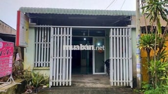 Cần bán gấp nhà 880tr Bà Điểm Hóc Môn SHR Rộng 119m2 Bán Gấp Rất Gấp !