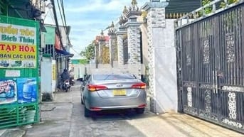 Bán Nhà 2 Tầng Hẻm Thông Thoáng, Cách Đường Xe Hơi 20m Huỳnh Tấn