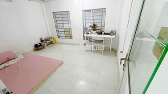 [ Tân Bình- gần Etown] Tìm nữ ở ghép trong nhà nguyên căn Nhất Chi Mai