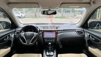 NISSAN XTRAIL 2.0 Premium
