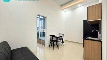 CHO THUÊ CĂN HỘ 1PN TÁCH BẾP CỬA KÍNH FULL NỘI THẤT 35m2 NHÀ MỚI 100%