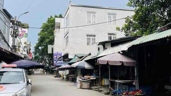 SẴN NHÀ 2 TẦNG CHẮC CHẮN - CÓ THỂ TRỒNG THÊM TẦNG NỮA