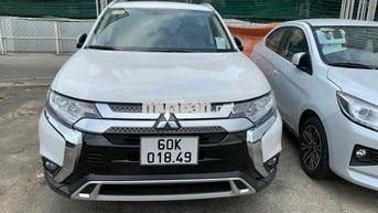 Mitsubishi Outlander 2021 2.0 CVT - 57000 km