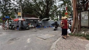 BÁN NHÀ VĂN QUÁN - TẠNG NỘI THẤT