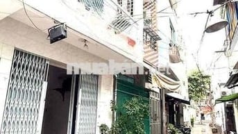 NHÀ CHO THUÊ GẦN QUẬN TRUNG TÂM , THÁI PHIÊN, P9, Q11