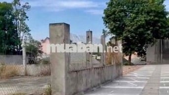 kẹt tiền ra gấp 521m2 thổ cư 170m , ngay đường lớn , đất đẹp