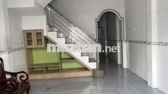 Chính chủ bán nhà 1 Trệt 1Lầu 3pn 2wc sát Big C