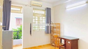 Cho thuê Phòng đẹp xinh 18m2 gần Lê Văn Sỹ Q3 và Phú Nhuận