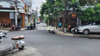 Bán nhà hai mặt tiền lớn giá 6 tỷ