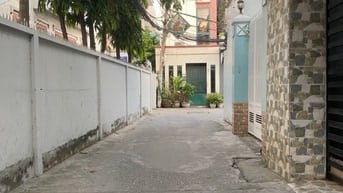 Nhà chuẩn Vuông Vức, Trần Xuân Soạn, DT 4x23m