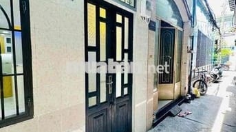 cần bán nhà quận tâm phú chính chủ