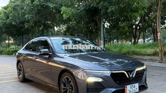Bán xe lux A chính chủ 2019 odo 7 vạn