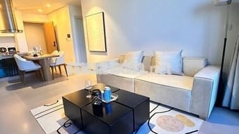 Căn hộ view trực diện sông Hàn 70m2 loại 2pn tầng cao full nội thất