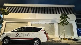 Mặt bằng kinh doanh hoặc làm văn phòng cty 125m2 gần Eon quận Bình Tân