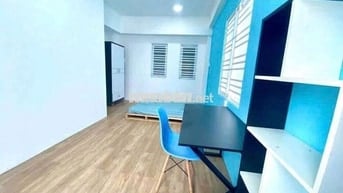 Cho thuê nhà 1 trệt 1 lầu .Giá:6.9tr.Đường Cộng Hoà .LH:***