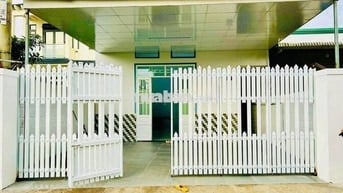 🔥SIÊU PHẨM🔥Mặt Tiền Bà Điểm Nhà C4 Giá 820 Triệu Sổ Sẵn DT 119M2.