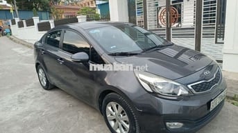 Kia Rio 2015 1.4 AT Sedan - 130000 km
