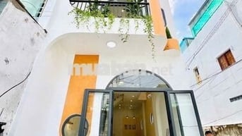 Bán nhà 3 lầu,3p,hẻm ô tô đường TTH08,Tân Thới Hiệp Q12. Giá : 4,98 tỷ