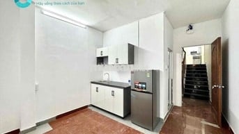 ✨ Siêu phẩm 1PN tách bếp mới xây full nội thất ban công lớn- sát Q1,Q5